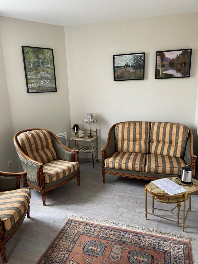 Les Chambres De L'Aigronne Le Petit-Pressigny Ngoại thất bức ảnh
